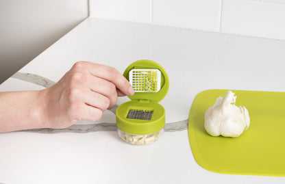 Garlic Dicer with Stainless Steel Blades and Clear Catch Cup, Green - Image 4