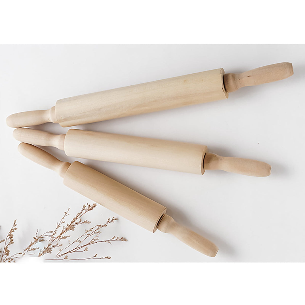 Solid Wood Rolling Pin for Dumplings, Pastry and Cookie Dough - Image 4